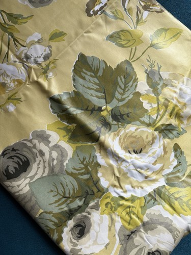 Vintage fabric remnants floral - remnants,