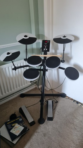 Roland electronic v drum - roland,