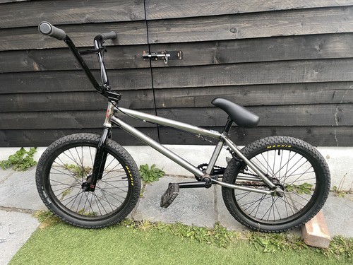 Ruption bmx very good - 20",