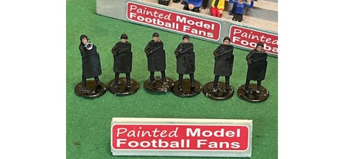 Subbuteo riot police 50 - riot, £2.50