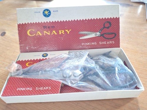 Vintage red canary pinking - canary,