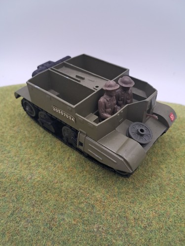 Vintage dinky toys 622 - no.,