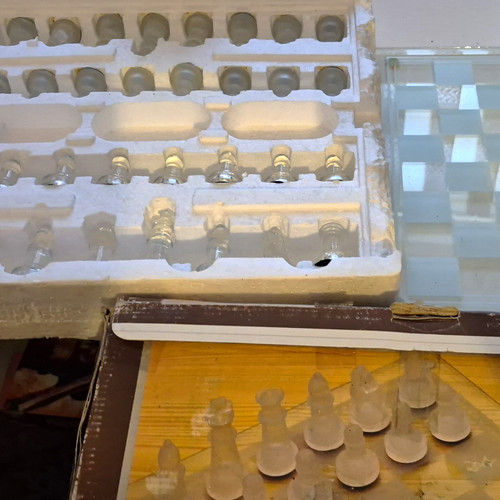 Glass chess set with - with,