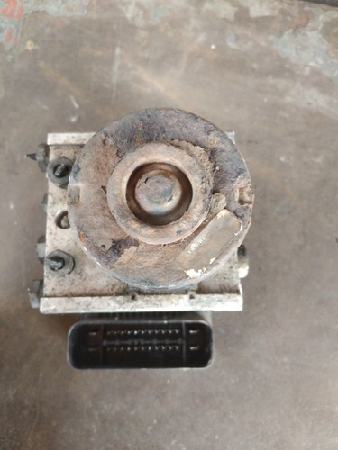 Ford fiesta mk6 abs pump - ford,