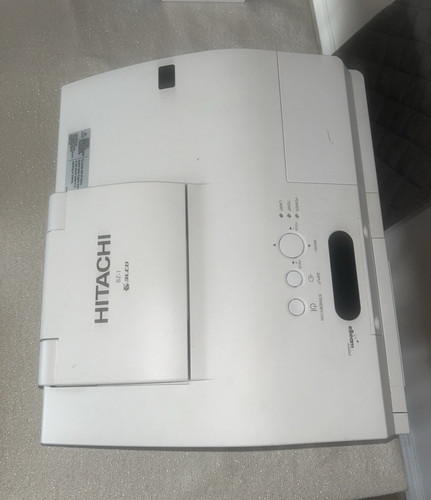 Hitachi lcd short - short, throw