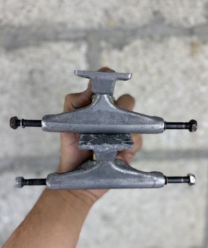 Flex skateboard trucks - z-flex,