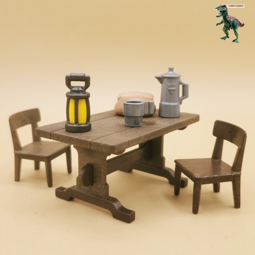 Playmobil table and