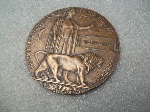 Antique ww1 memorial - memorial, death
