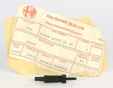 NEW UNUSED ALFA ROMEO ALFASUD TI REAR WINDSCREEN WASHER PIPE UNION NEW OLD STOCK