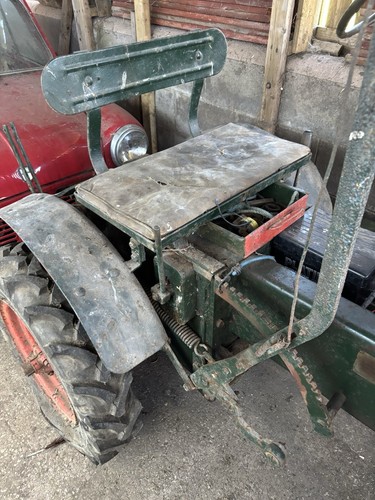 Trusty tractor nursery mini - tractor,