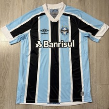 Umbro Medium Men’s Gremio 2021 Home Football Shirt. Very good condition.