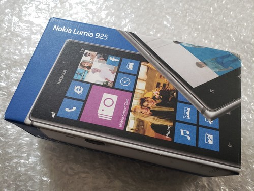 New nokia lumia 925 black - new,