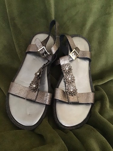 Heavenly feet ladies sandals - heavenly,