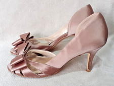 Roland Cartier Satin Bow Heels – EU 40 / UK 7 – VGC – Free P&P