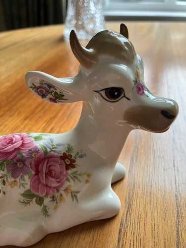 Studio szeiler floral - studio, cow