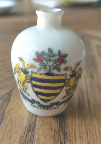 Swan crested ware china - crested,