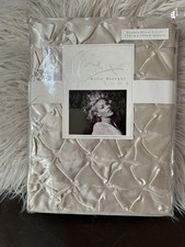 FABULOUS KYLIE MINOGUE DOUBLE KIANA DUVET COVER