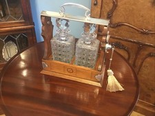 A FINE QUALITY ANTIQUE INLAID