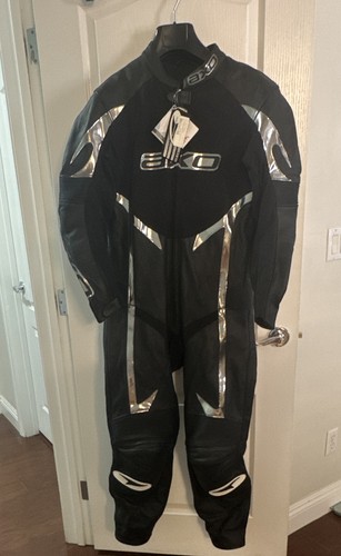 Nwt rare discontinued axo - rare,