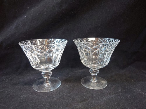 Wine glass tudor - glass, english