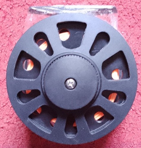 Pre loaded fly reel - pre,