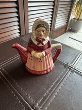 Artone England Hand Painted