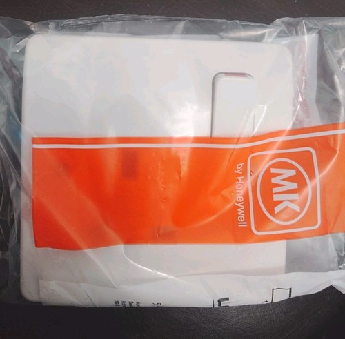 13a switch socket - dp,