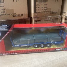 Britains Kane Bale Trailer Tractor Farm Model Toy 43218 Boxed  SPECIAL PRICE