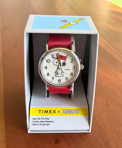 Nwt timex x peanuts - 🐾,