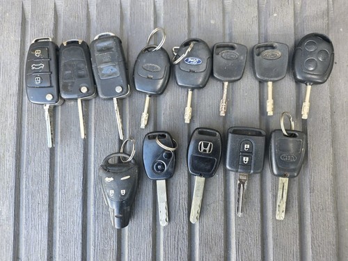 Car keys fobs - 13, etc