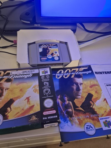 007 the world not enough - 007,