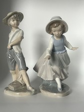 Nao Lladro Girl with a Hoop &