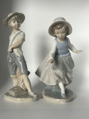 Nao lladro girl - lladro, hoop