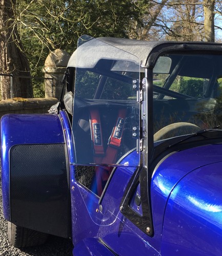 Wind deflectors hinges - deflectors,