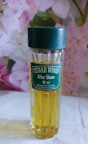 True vintage goya - vintage, cedar