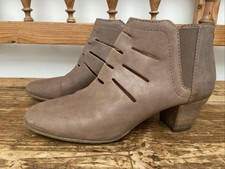 Aquatalia Freida Mushroom Leather Tan Brown Beige Cutout Booties Sz US 11  $395