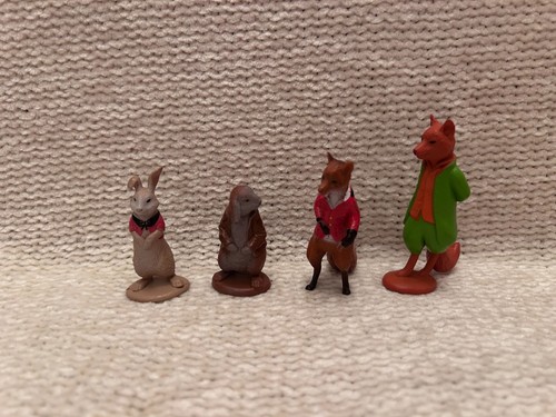 Peter rabbit figure bundle - peter,