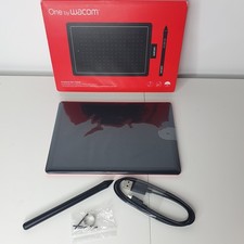 Wacom One by Wacom CTL-472-N Graphics Tablet – Small (Black/Red)