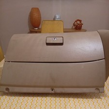 MK4 GOLF  BEIGE GLOVE BOX VOLKSWAGEN GTI TDI RHD