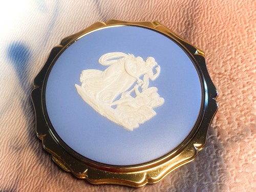 Stratton queen wedgwood - stratton,