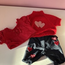 Red Valentines Set Top, jeans