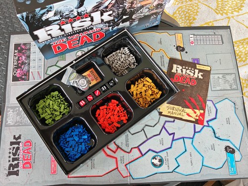The walking dead risk - dead,