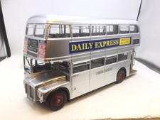 Sun Star Diecast 2903 1:24 Scale Routemaster Bus The Silver Lady