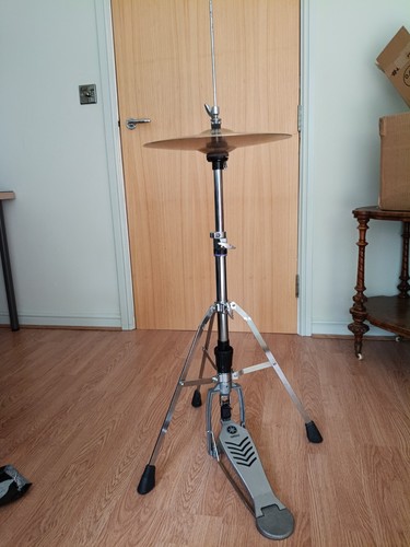 Yamaha hs650a lightweight - yamaha,