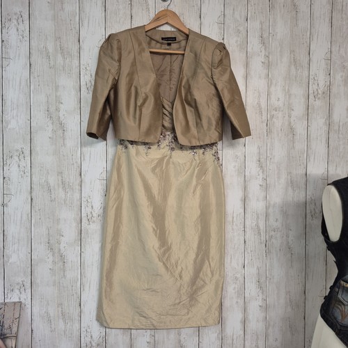 John charles outfit - outfit, size