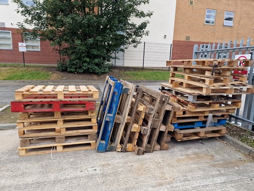 Used wooden pallets - used,