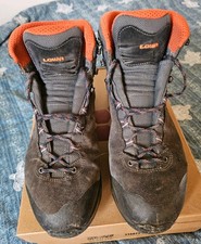 LOWA EXPLORER II GTX MID