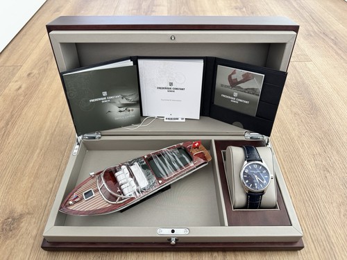 Frederique constant runabout - frederique,