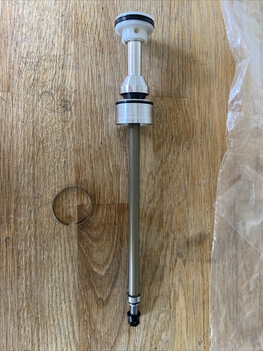 Fox factory float na2 150mm - 36,