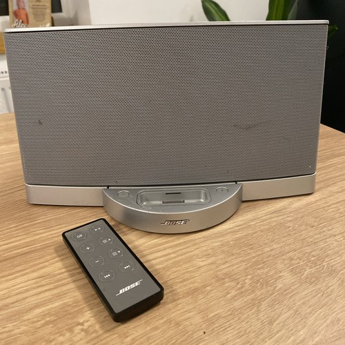 Bose sound dock - sound, ll